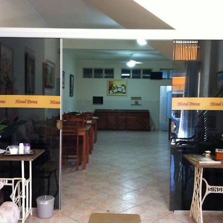 Hotel Perez Пузу Алегре Екстериор снимка