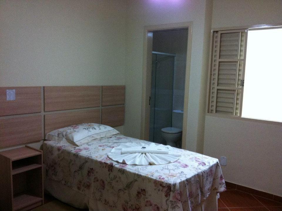 Hotel Perez Пузу Алегре Екстериор снимка